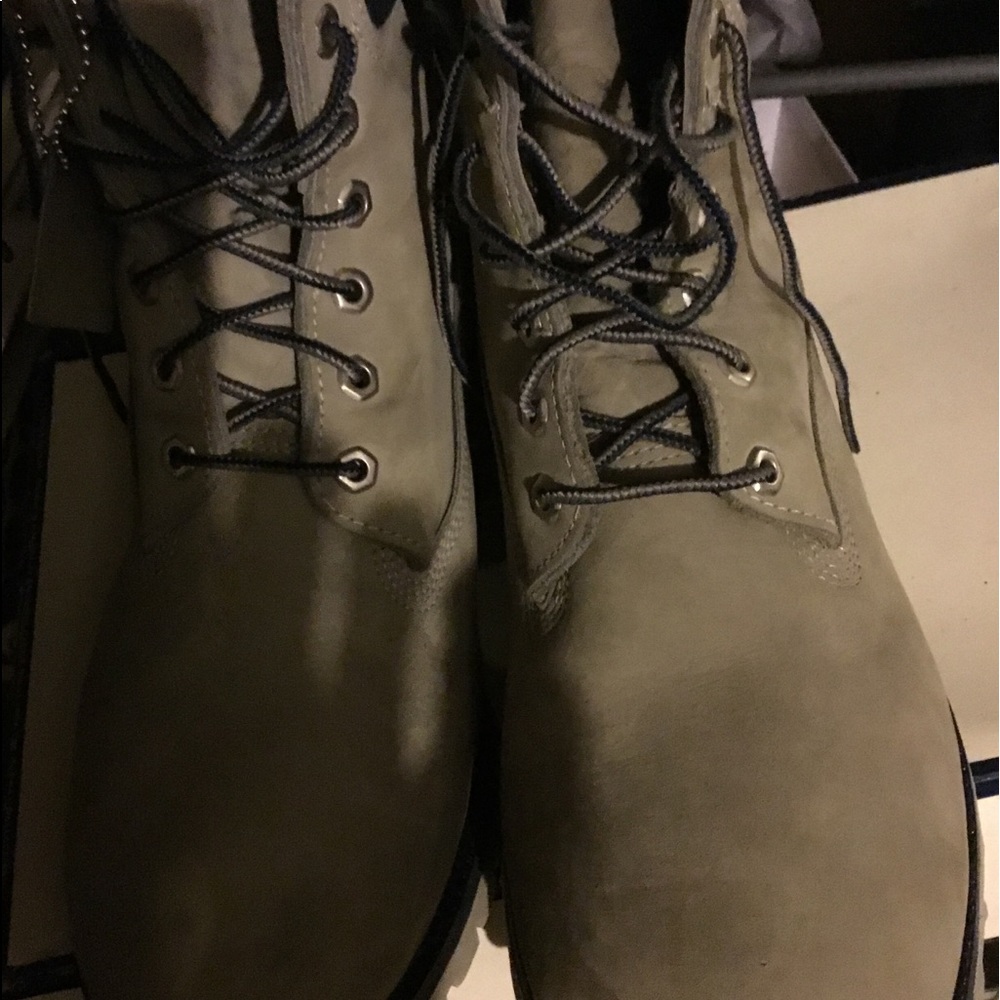 Men Timberlands size 13